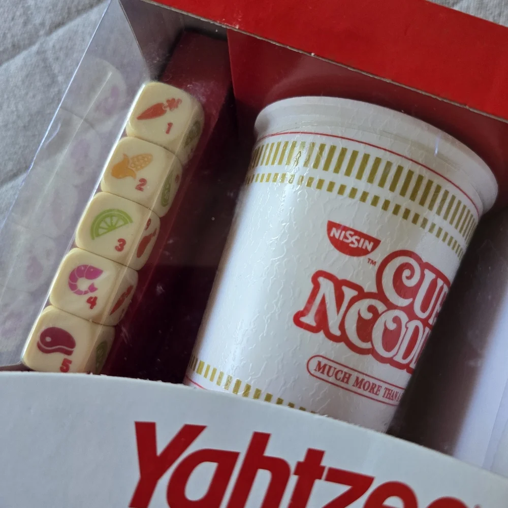 Yahtzee Nissin Cup‎ Noodles Game